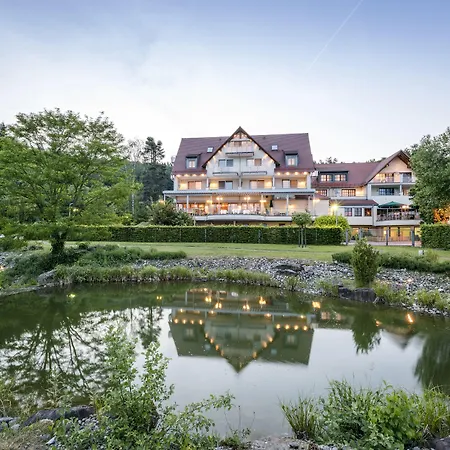 Heimathenhof Hotel 4*