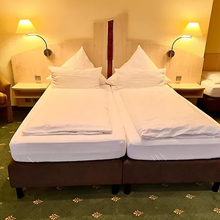 Landhotel Heimathenhof 4* Heimbuchenthal